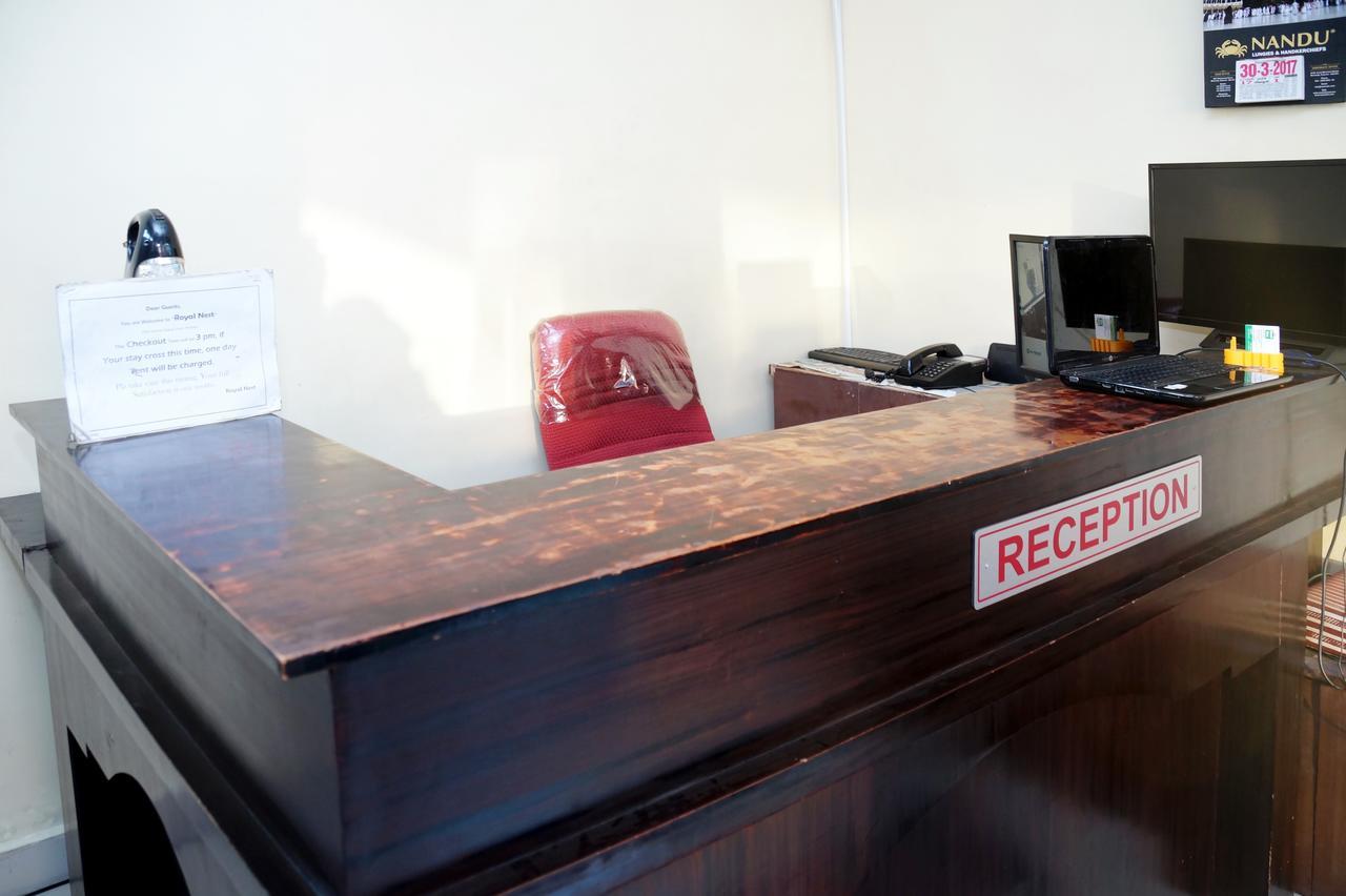 Hotel Royal Nest Vandiperiyar Luaran gambar
